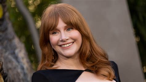 bryce dallas howard tits|Bryce Dallas Howard Nude & Sexy Collection (67 Photos + GIFs。